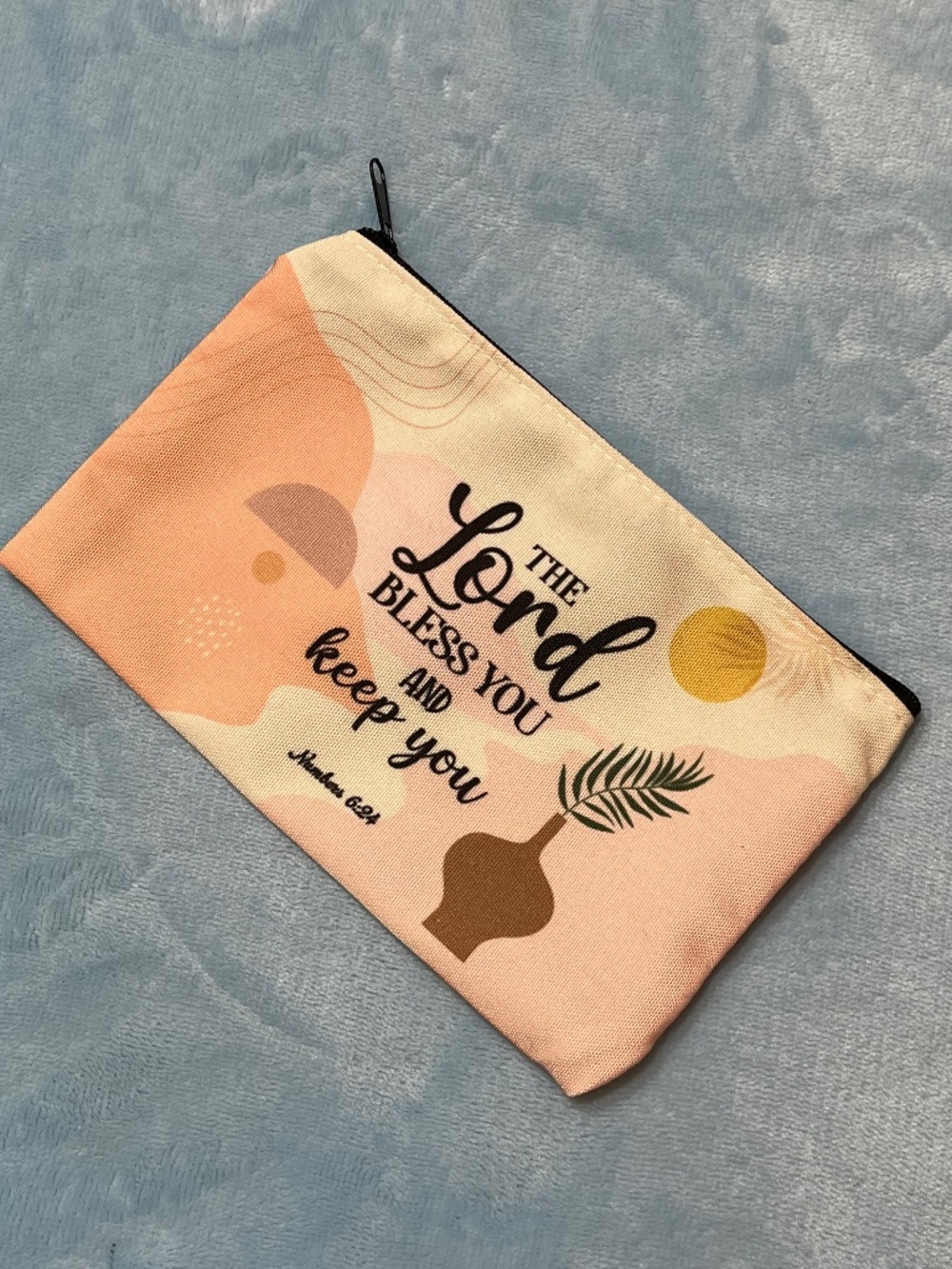 Pouch - Picture 2 of 4